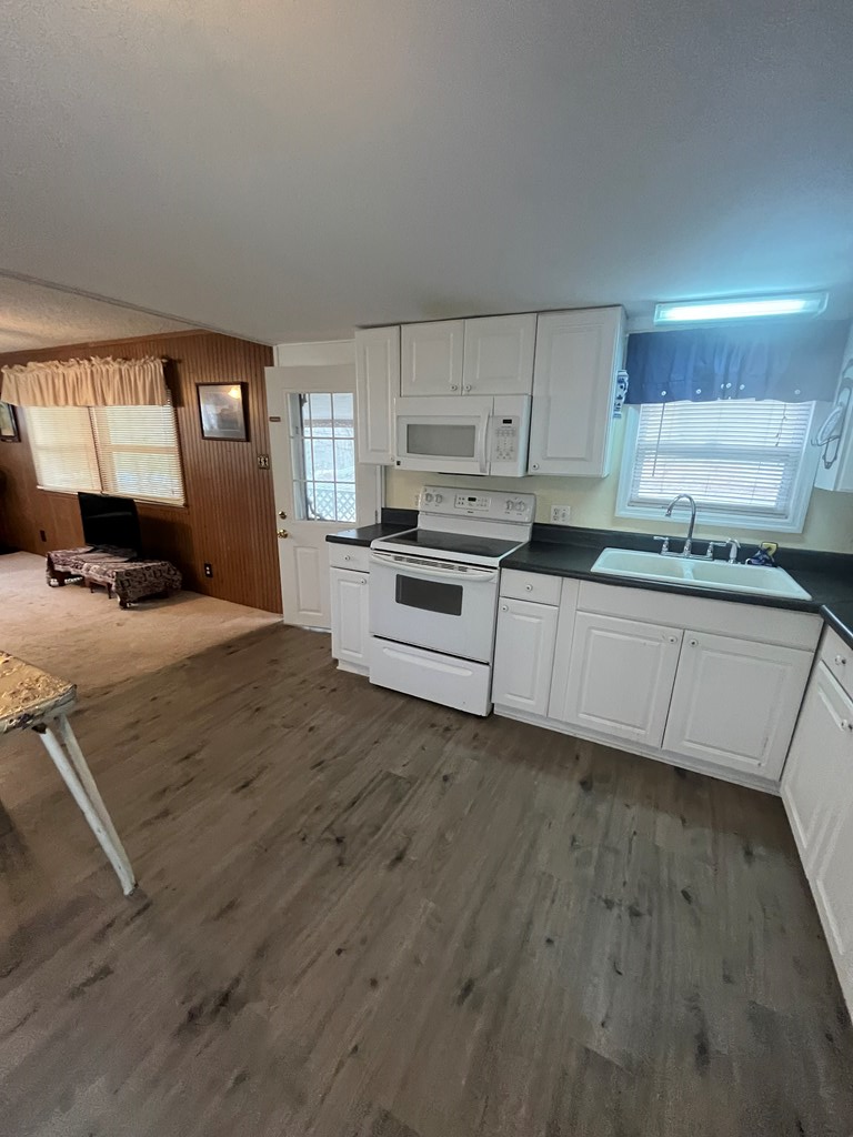 22 Leisure Woods Circle Property Photo 9
