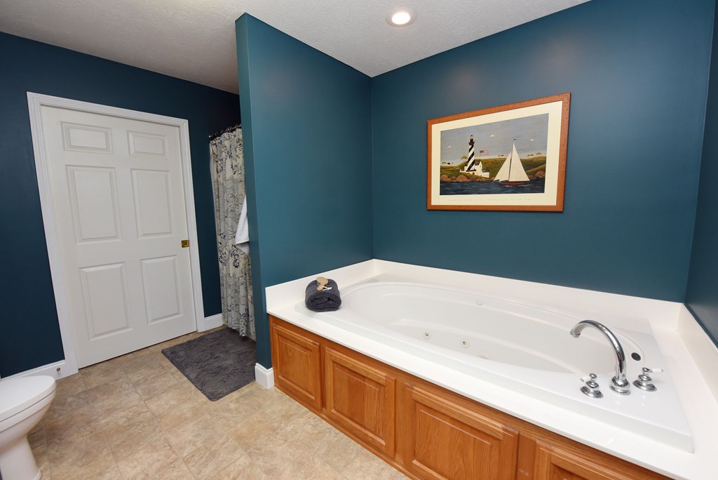 135 W Longview Drive Property Photo 19