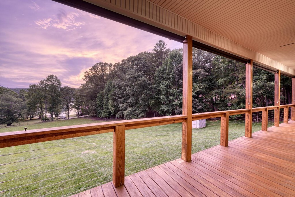 583 Fleenor Road Property Photo 11
