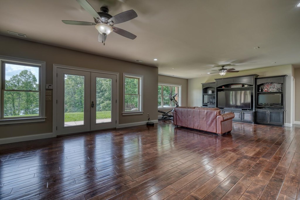 583 Fleenor Road Property Photo 48