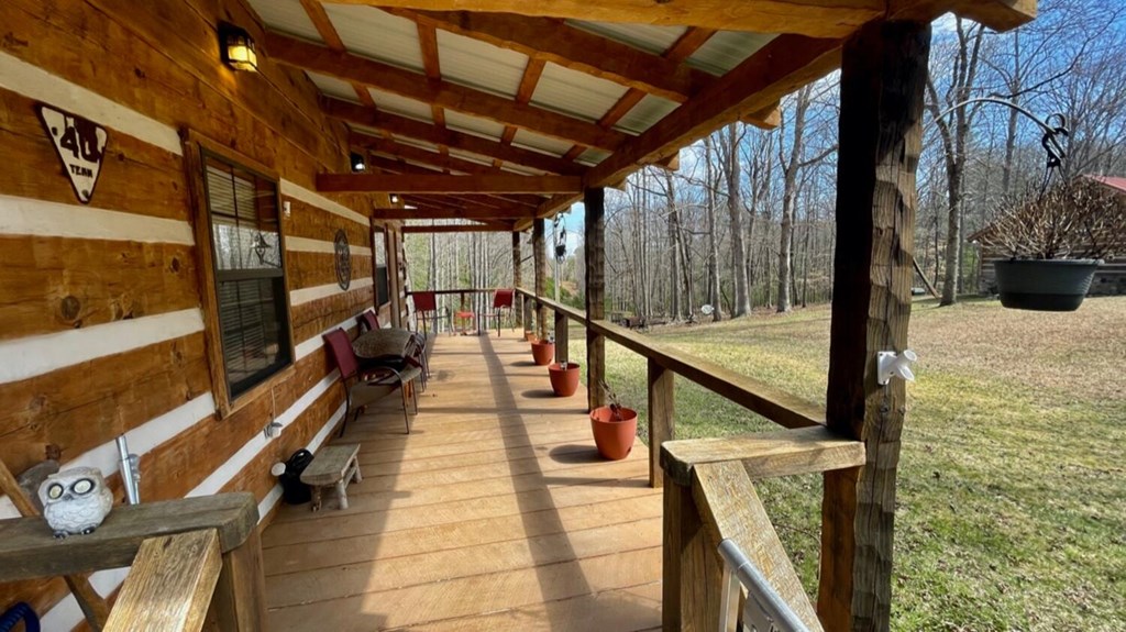 633 Timber Ridge Road Property Photo 9