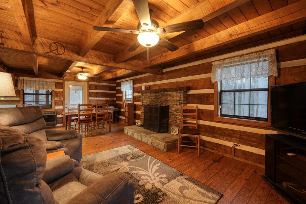 633 Timber Ridge Road Property Photo 16