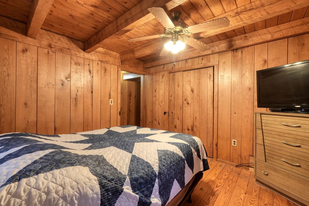633 Timber Ridge Road Property Photo 24