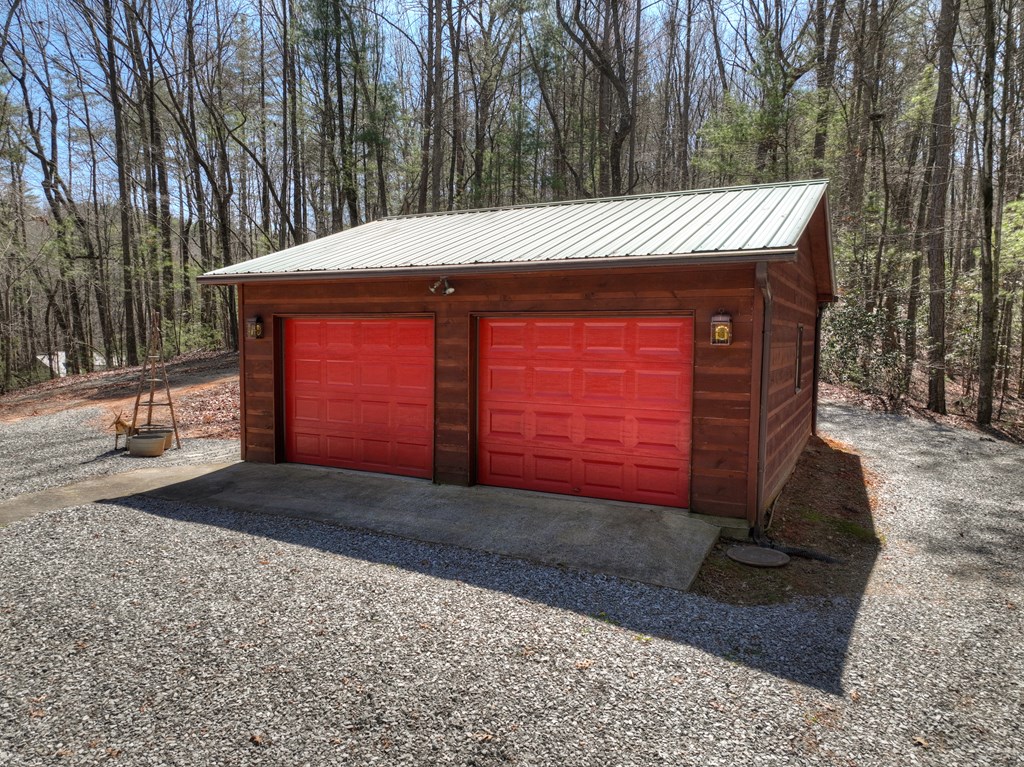 396 Dover Falls Trail Property Photo 51