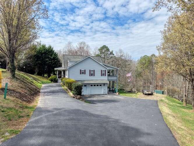 228 Brookhaven Drive Property Photo 1