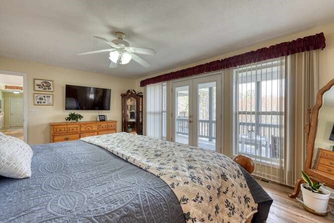 228 Brookhaven Drive Property Photo 18