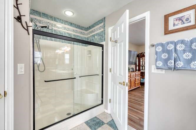 228 Brookhaven Drive Property Photo 22