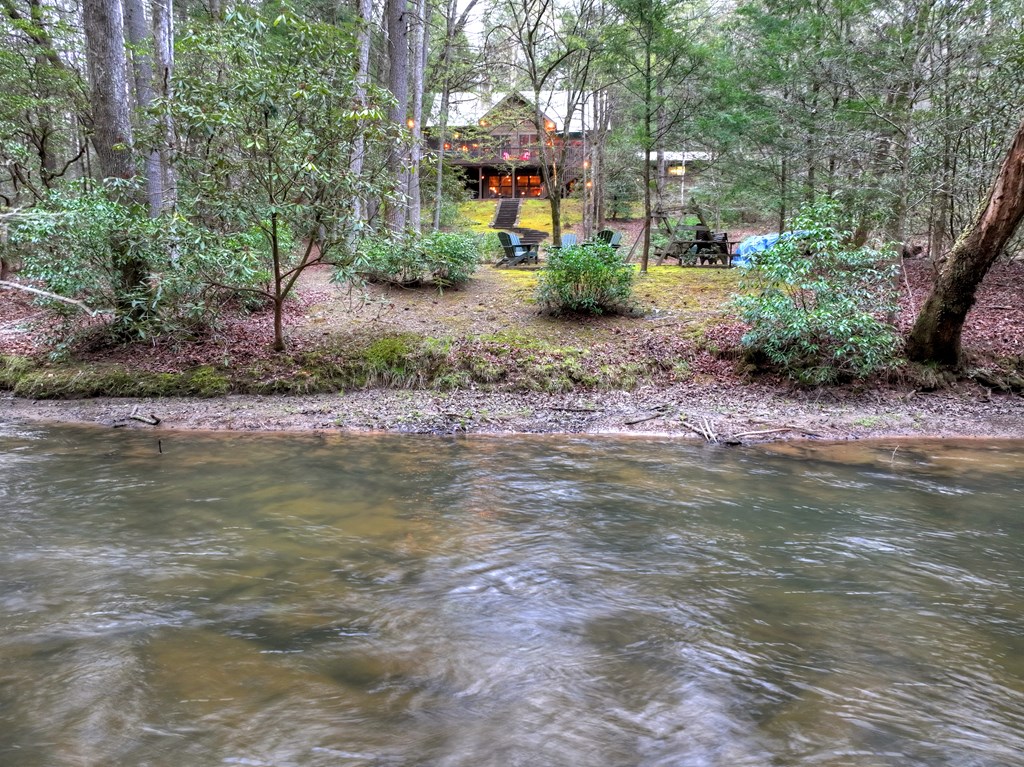 266 River Road Property Photo 3