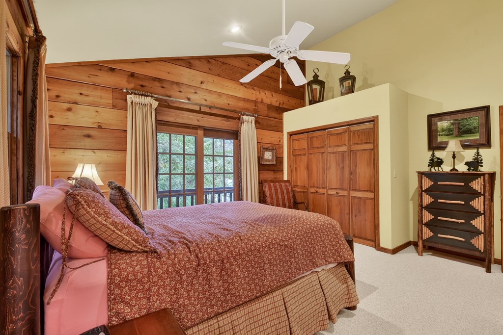 266 River Road Property Photo 26