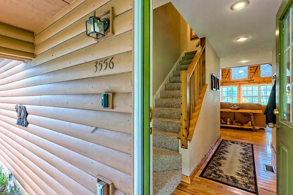 3556 River Front Lane Property Photo 4