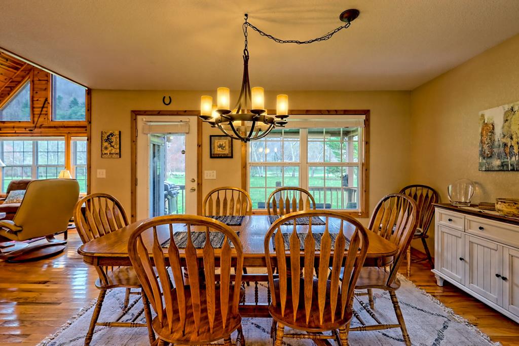 3556 River Front Lane Property Photo 21