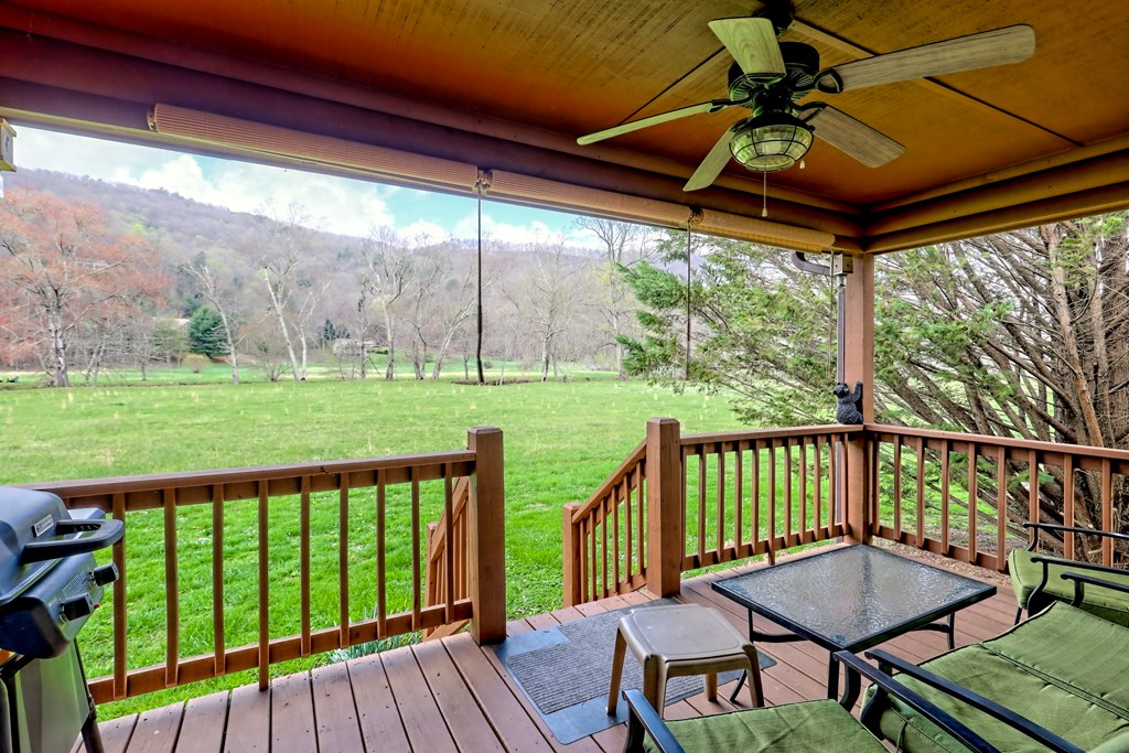 3556 River Front Lane Property Photo 27