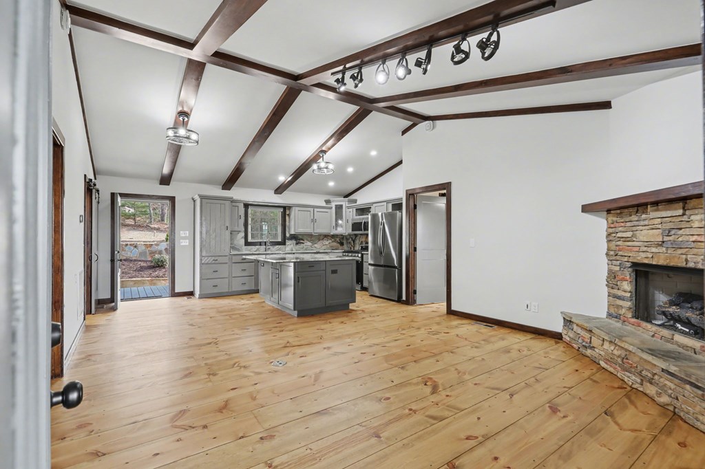 720 Meadow Brook Trail Property Photo 14