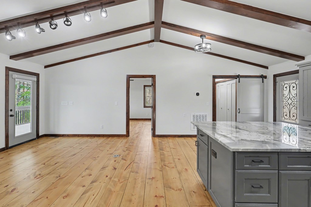 720 Meadow Brook Trail Property Photo 15