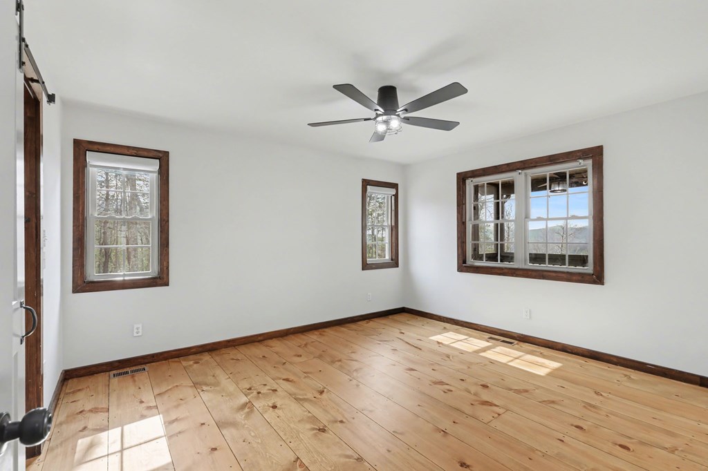 720 Meadow Brook Trail Property Photo 16