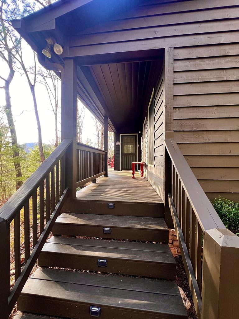 403 Barefoot Rise Property Photo 2