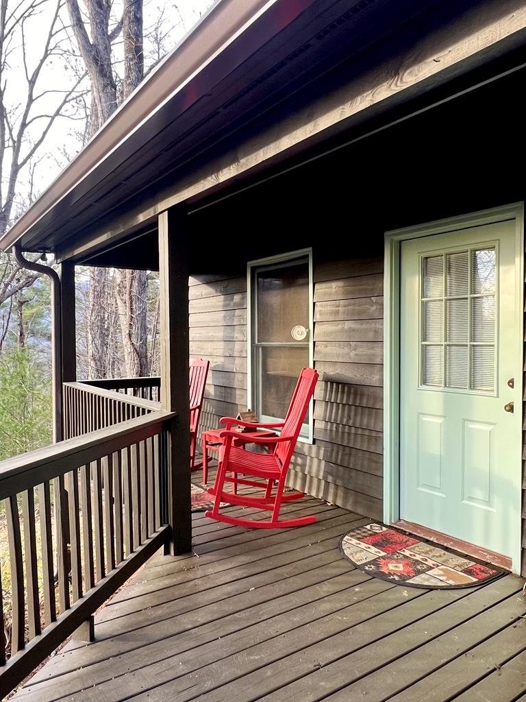 403 Barefoot Rise Property Photo 16