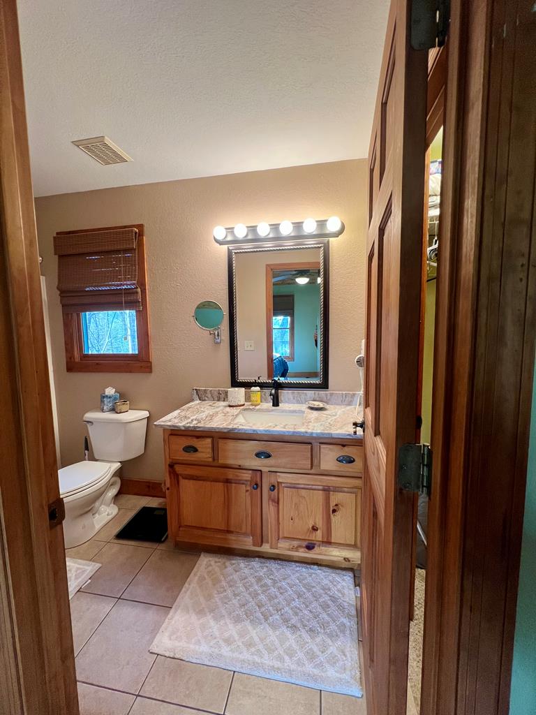 403 Barefoot Rise Property Photo 18