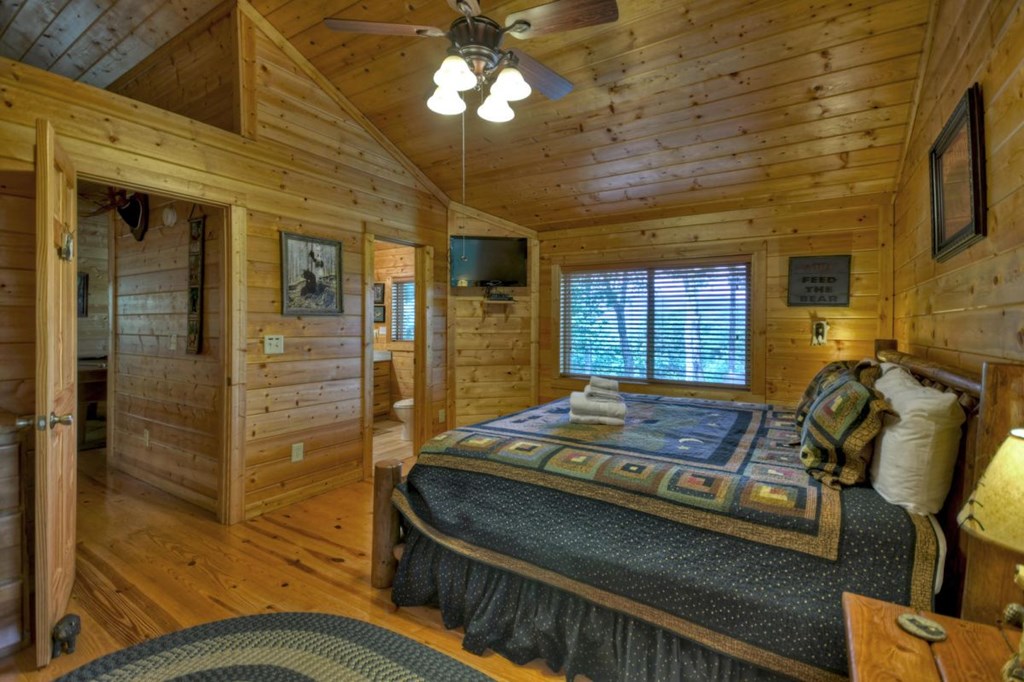 587 Candy Lane Property Photo 19