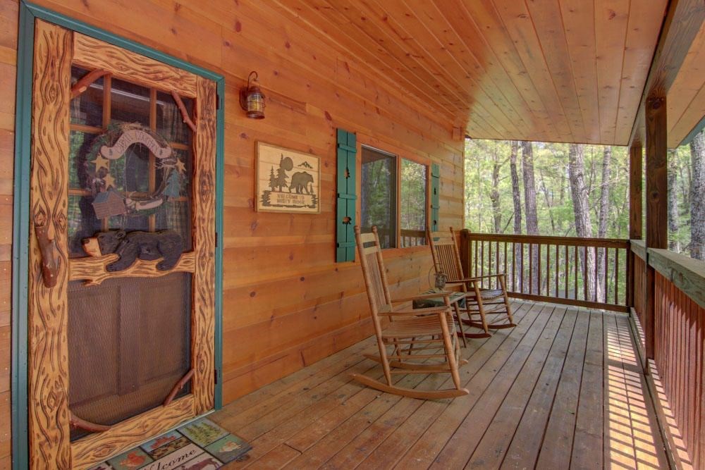 587 Candy Lane Property Photo 24