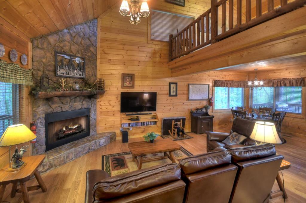 587 Candy Lane Property Photo 31