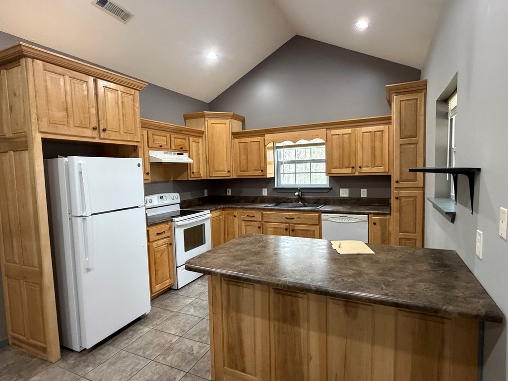 365 Ruby Lane Property Photo 24