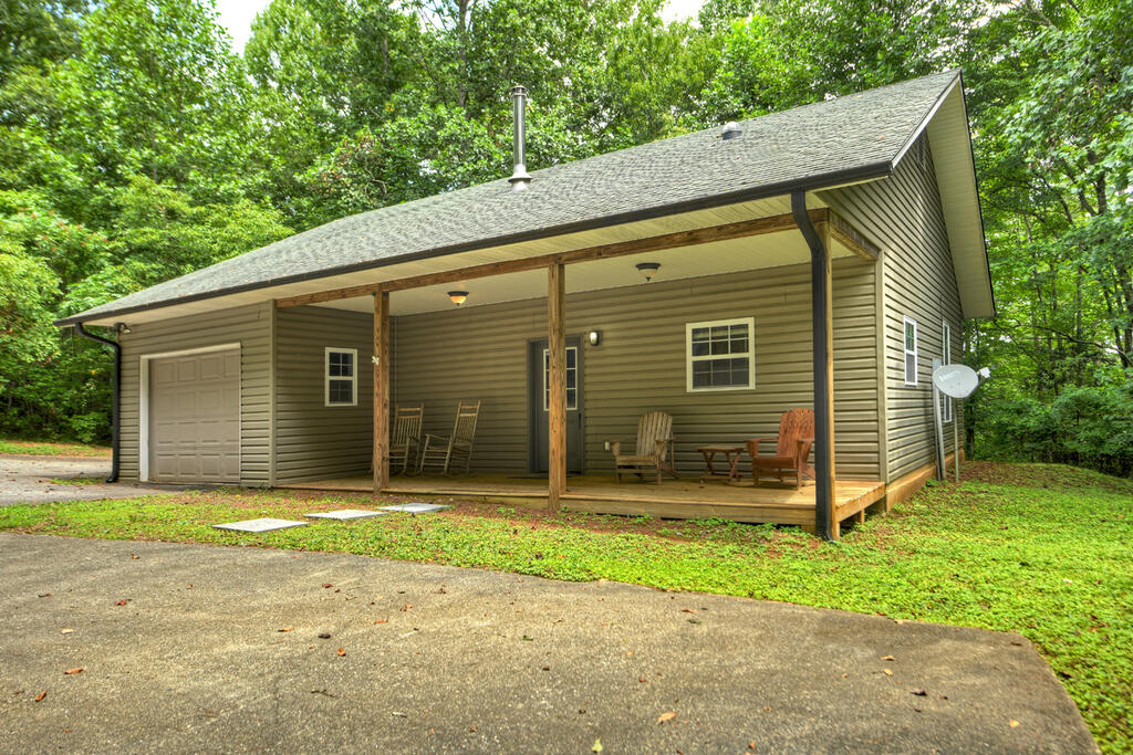 365 Ruby Lane Property Photo 27