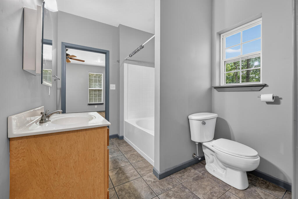 365 Ruby Lane Property Photo 30