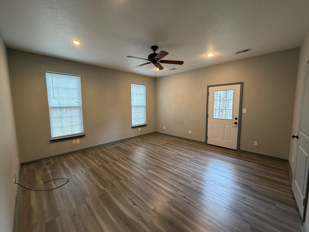 365 Ruby Lane Property Photo 55
