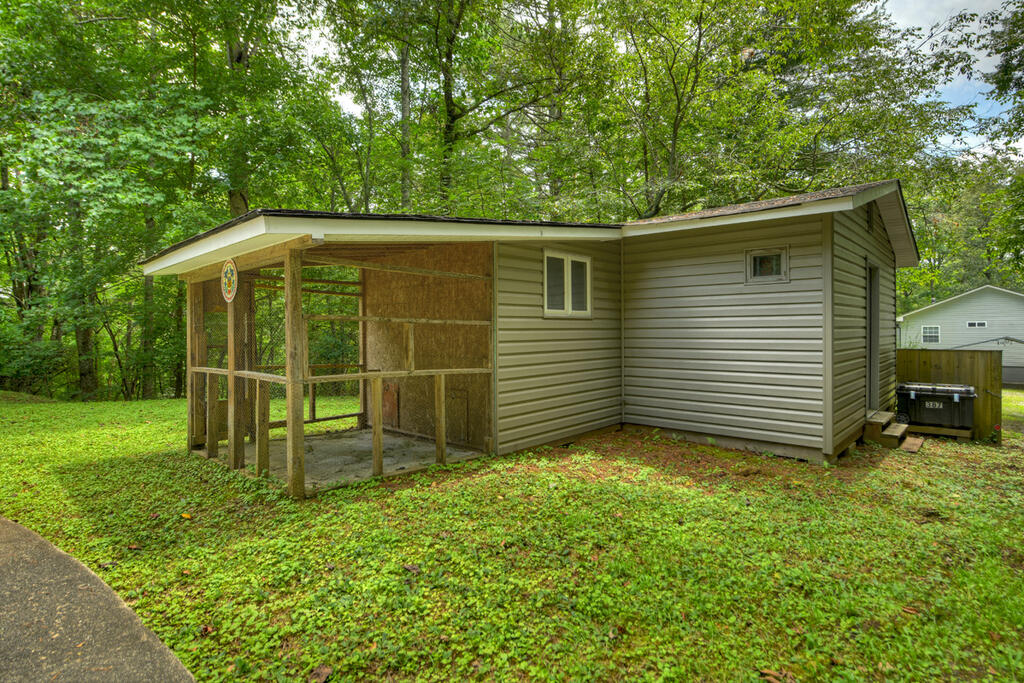 365 Ruby Lane Property Photo 60