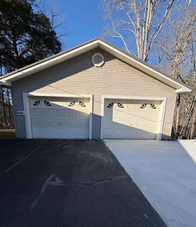 222 Sugar Creek Road Property Photo 3