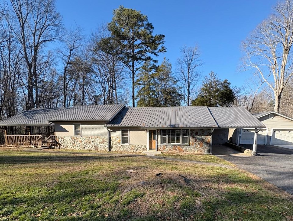 222 Sugar Creek Road Property Photo 4