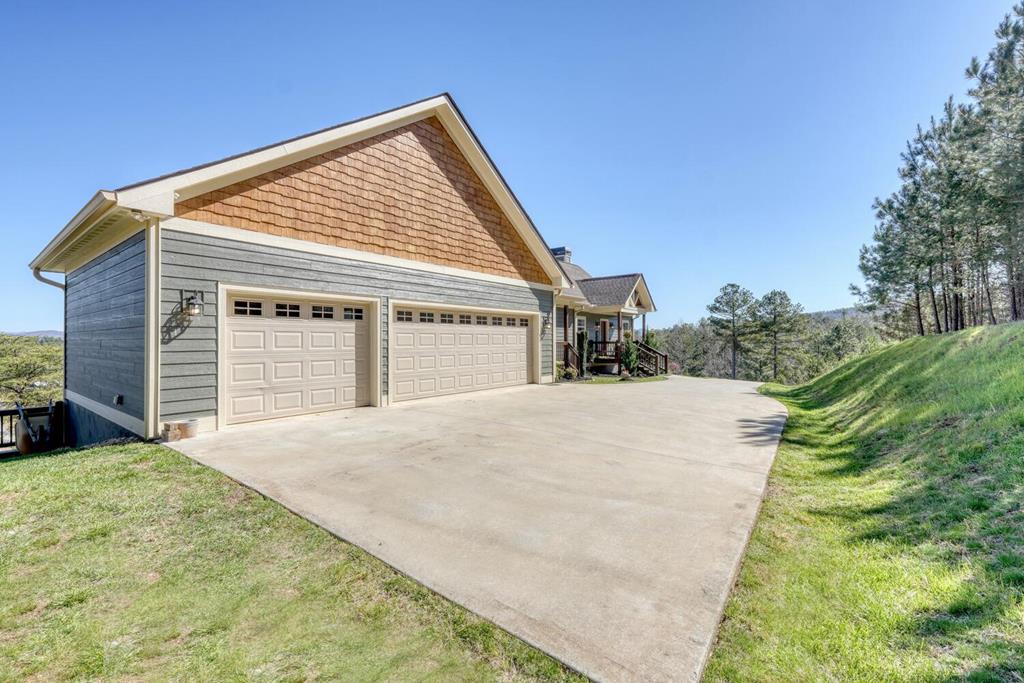 1309 Ridge Pointe Way Property Photo 3