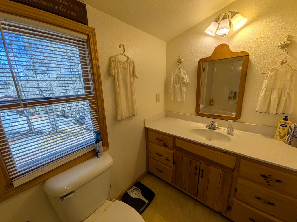 183 Ray-mar Acres Drive Property Photo 8