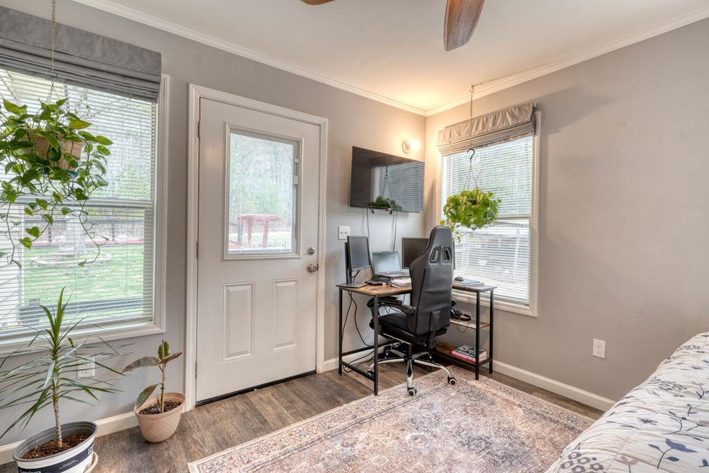 109 Hefner Road Property Photo 31
