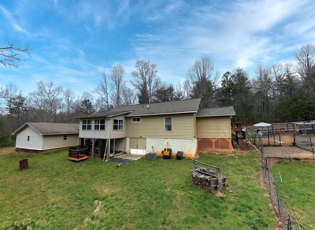 109 Hefner Road Property Photo 38