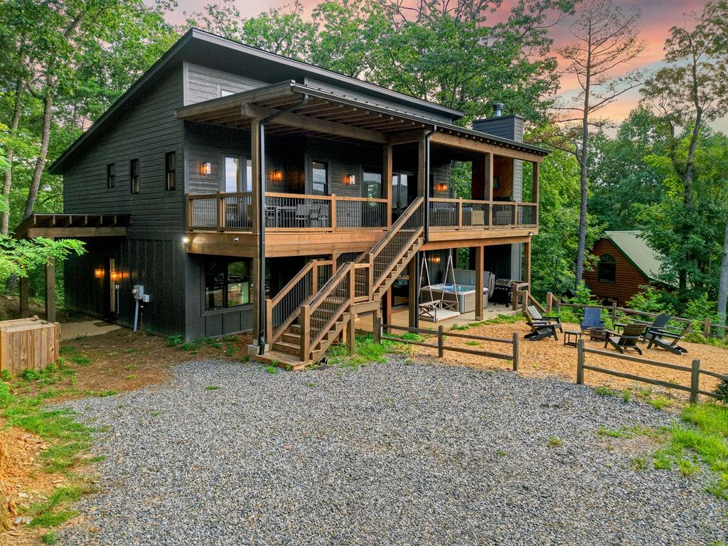 351 South Dream Catcher Property Photo 1