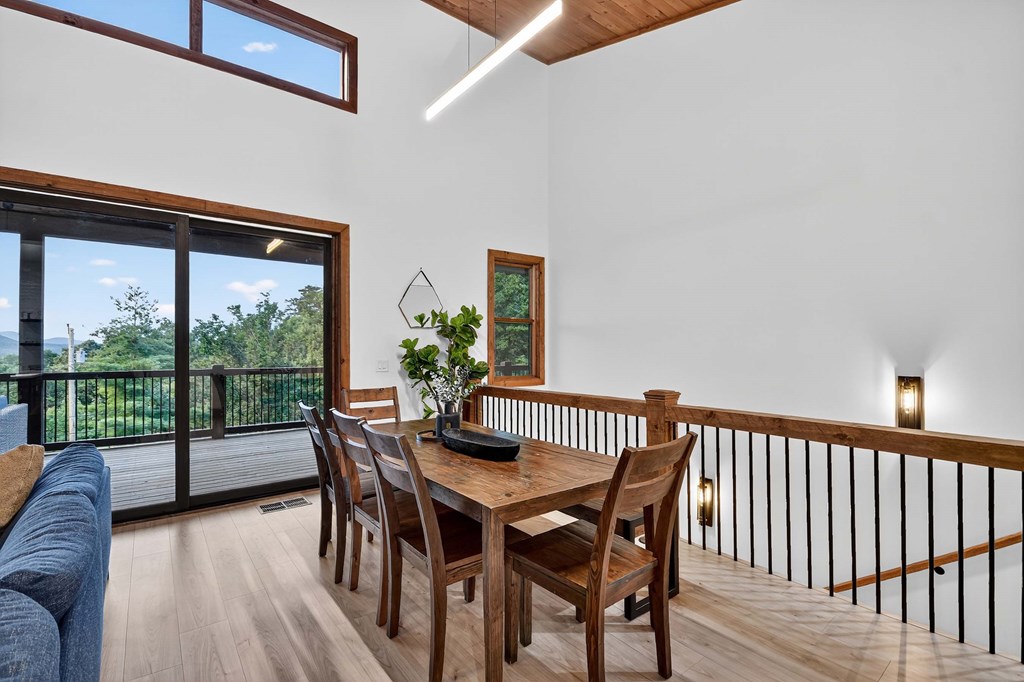 351 South Dream Catcher Property Photo 10