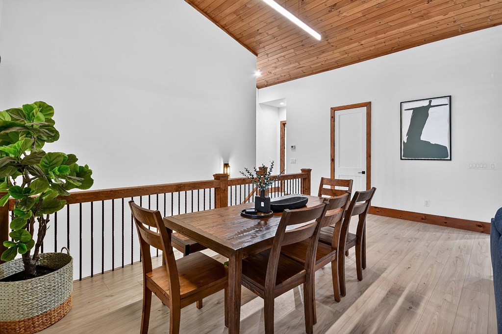 351 South Dream Catcher Property Photo 11