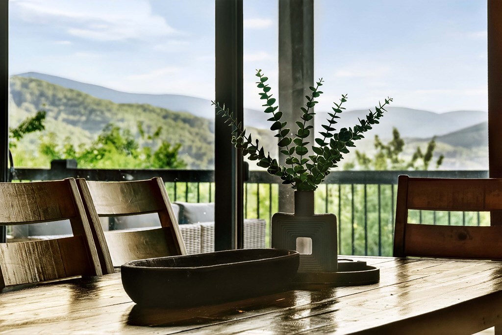 351 South Dream Catcher Property Photo 16