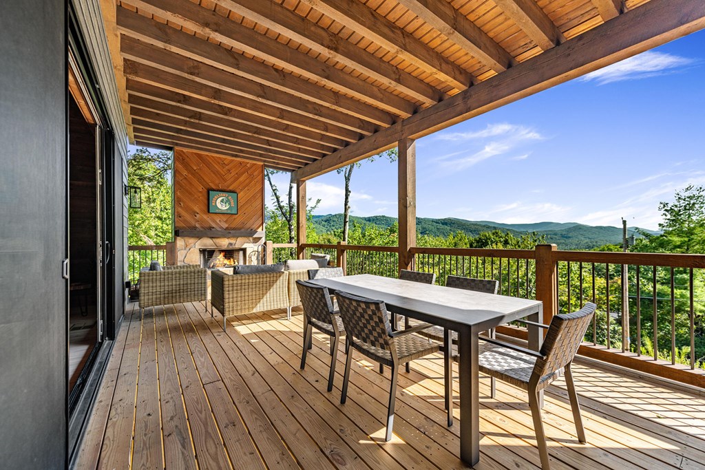 351 South Dream Catcher Property Photo 18