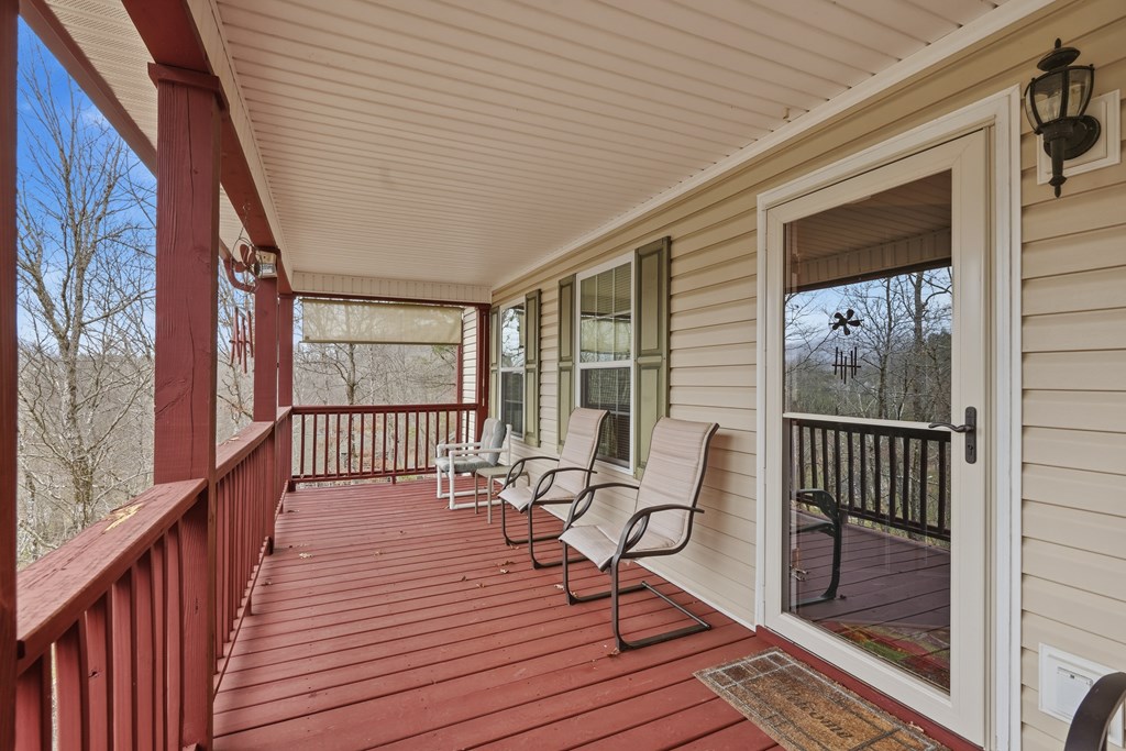 1914 Creekstone Lane Property Photo 5