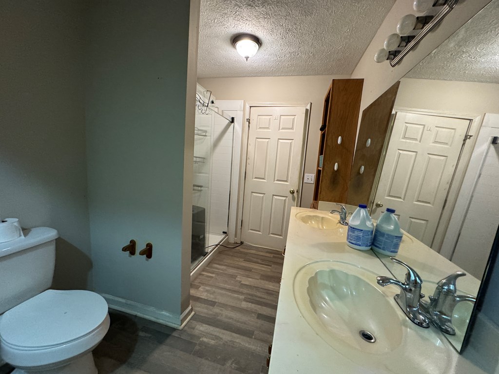 1107 Orchard Road Property Photo 12