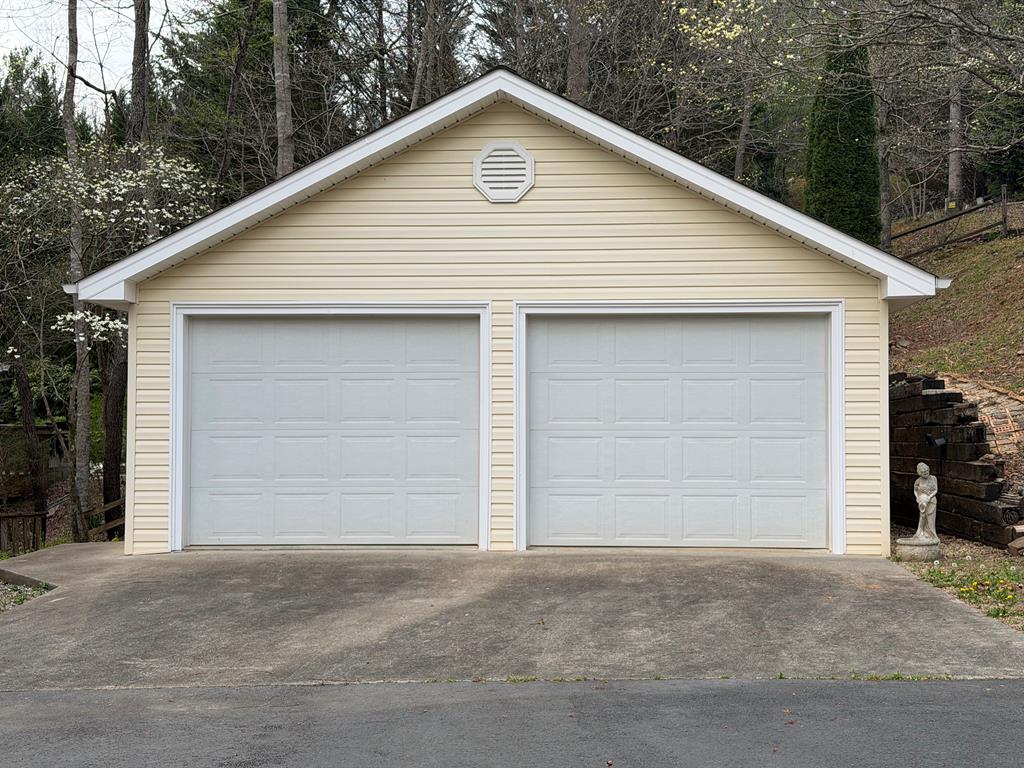 70 Jamie Lane Property Photo 15
