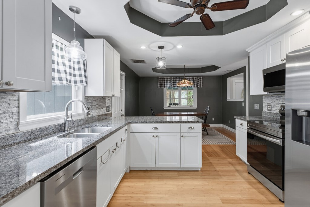 416 Electric Avenue Property Photo 12