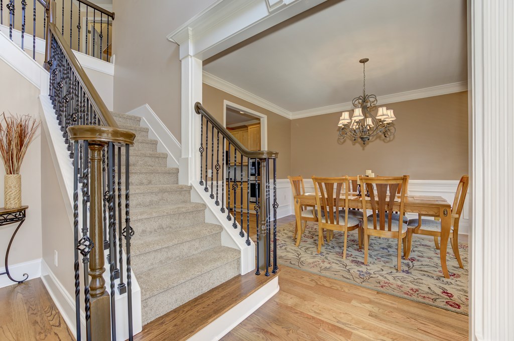 210 Golf Crest Drive Property Photo 13