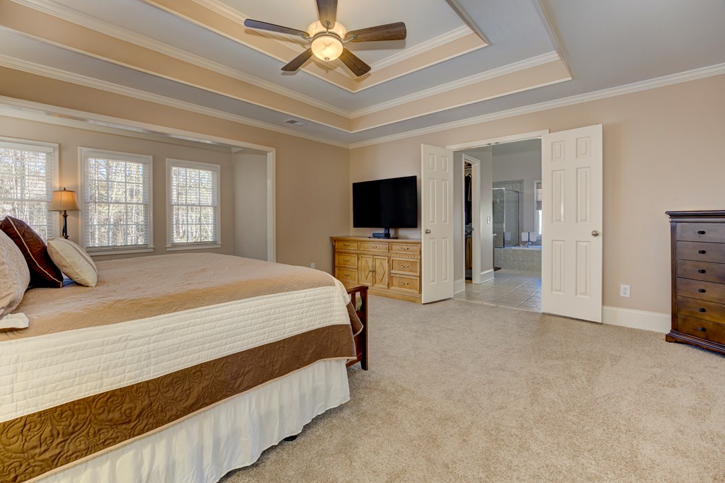 210 Golf Crest Drive Property Photo 41