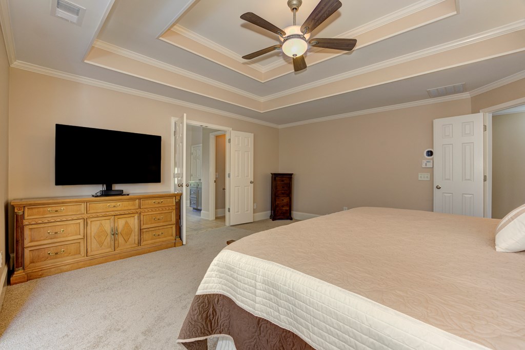 210 Golf Crest Drive Property Photo 43