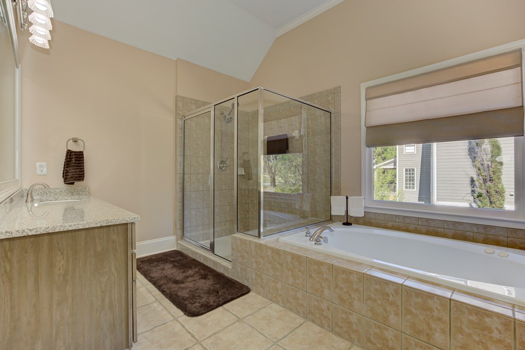 210 Golf Crest Drive Property Photo 46
