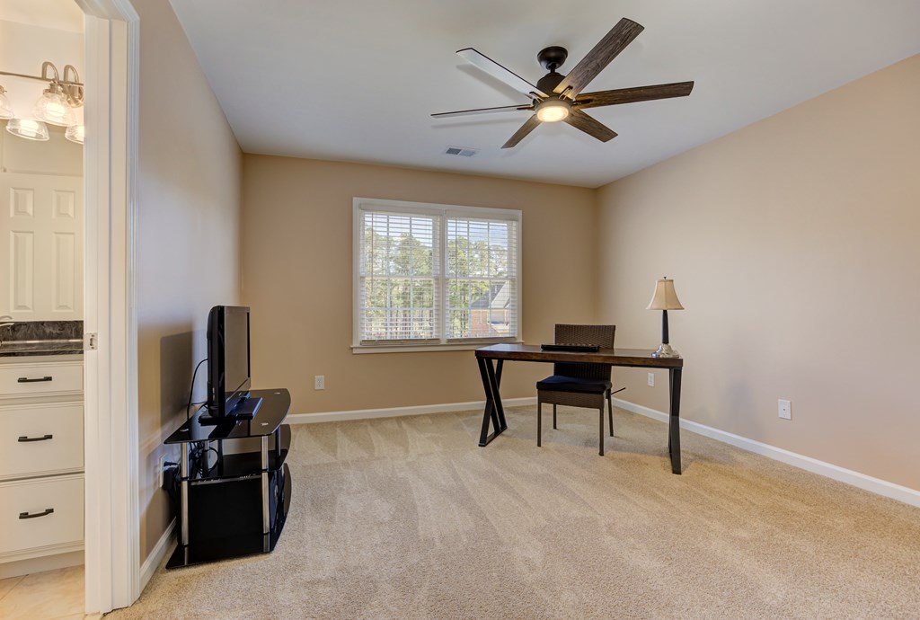 210 Golf Crest Drive Property Photo 51